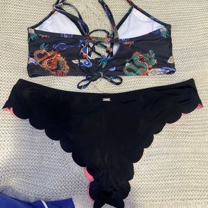 Victoria secret cheeky bottoms with dragon top bikini